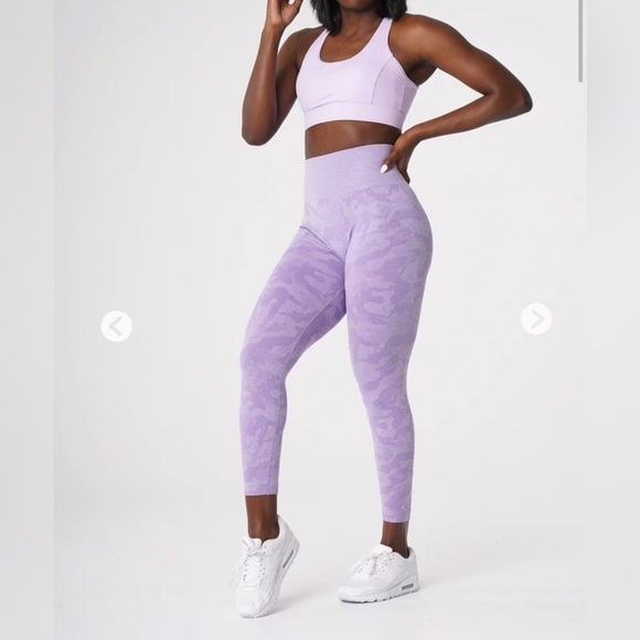 Lilac Camo Seamless Leggings, size L - Picture 2 of 11